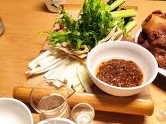-关东小磨东北菜(上海长风大悦城店)