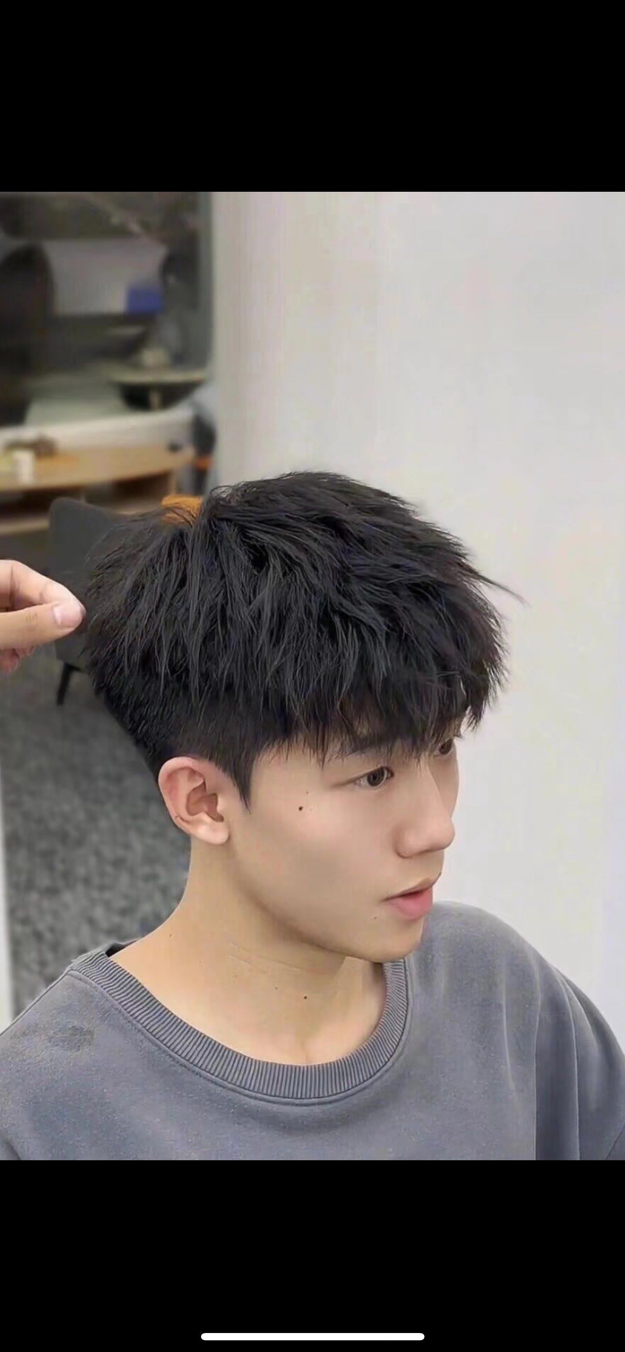 男生简洁发型