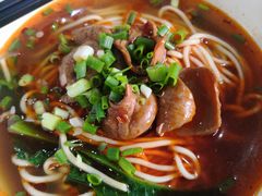 肥肠面-秦云老太婆摊摊面(磁器口店)