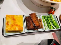 老北京酥带鱼-壹零捌道·北京烤鸭(车公庄店)