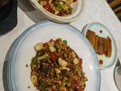 -鄱阳湖·江西小炒·瓦罐煨汤(五道口店)