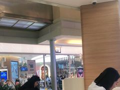 -奈雪的茶(亨特国际广场店)