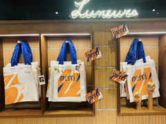 -LUNEURS月乐诗·烘焙甜品(华山路店)