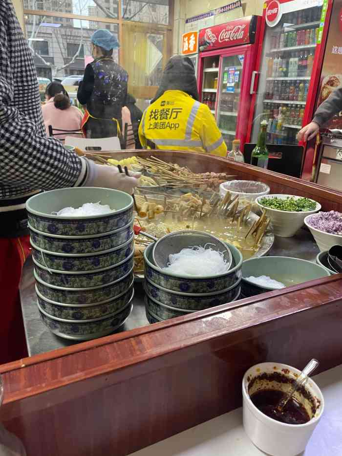 涵香麻辣烫(文化路店)-"最喜欢吃这种大锅串了,啥都有,到了之后先.