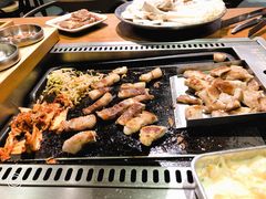 -香猪坊(远洋未来店)