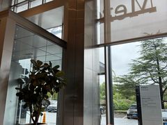 -奔驰上海利星(七宝店)