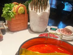 -领鲜天下·焗海鲜·花胶鸡(天目里店)