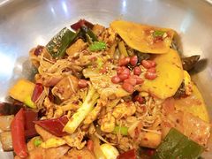 -拿渡麻辣香锅(世茂广场·工三店)