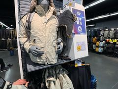 -迪卡侬(西三旗店)