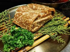 -草家酱蟹炭火烤肉店(珲春南路二店)
