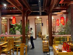 大堂-一斗火锅·招财羊毛肚(泰吉滨江店)