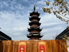 -龙华寺