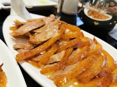 -皇城根·烤鸭·鱼头·家常菜(欧亚大观乐活城店)