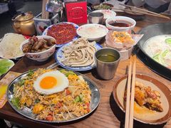 -萍姐火锅·公路夜市(武汉首店)