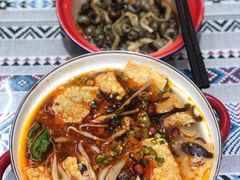 -丽丽三鲜螺蛳粉(田林路店)