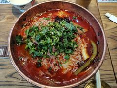 -成都你六姐·牛肉冒菜(上海环宇荟店)