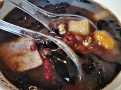 -杨小贤(东融国际影城店)