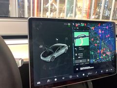 -TESLA 特斯拉(广州天环广场体验店)