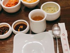 -萨拉伯尔(燕莎友谊商城店)