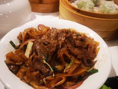 干炒牛河-稻香酒家·34年老字号·港式粤菜(汉街店)