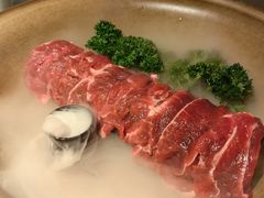 -三出山火锅(南京万象天地店)