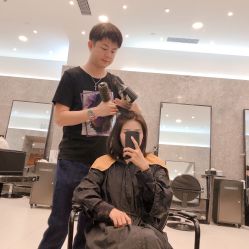 -TONI&GUY