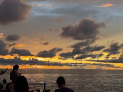 -Sunset Bar(丹绒亚路香格里拉店)