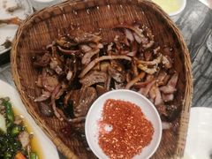 -江湖黑大兔(杨家坪店)