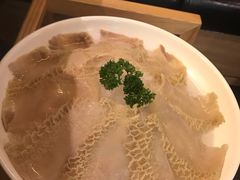 -左庭右院鲜牛肉火锅(浦江欢乐颂店)