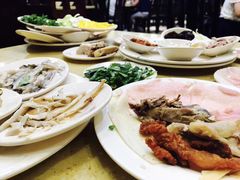-桥香园云南过桥米线(金马碧鸡店)