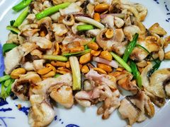 果仁炒生鱼片-禄源公·老莞诚饭店