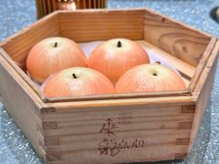 -来龙宴龙文化博物餐厅(假日广场店)