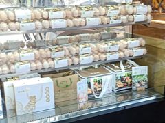 面包甜点陈列柜-老乡鸡(亚夏汽车城同创科技园店)