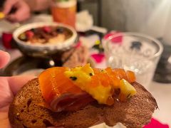 温热烟熏三文鱼-壳里西餐厅Coquille Seafood Bistro(蒙自路店)