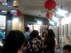 -舌尖尖传统小吃(万达店)