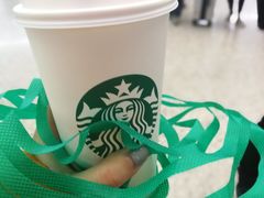 -星巴克(上海虹桥站2A检票口)