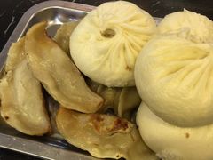 -清真·玛丽亚新疆菜主题餐厅(浙江中路店)