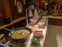 自助取餐区-元一希尔顿酒店·禅自助餐厅·啤酒花园