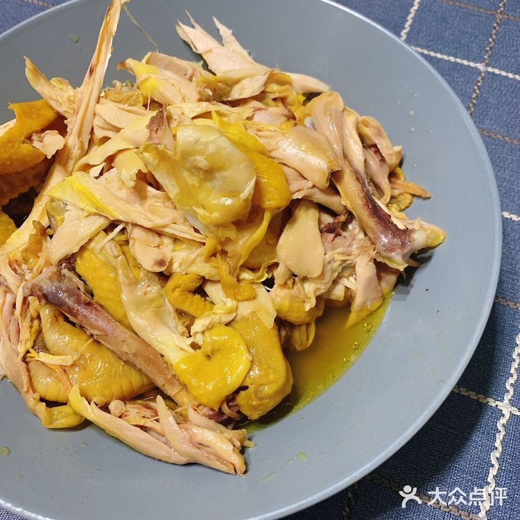 五分钟一道菜🍥| 香椿炒蛋+荷兰豆炒腊肠