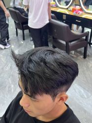 -藤野造型烫染·漂发