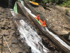 -安吉龙王山峡谷漂流