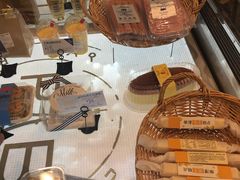 -巴黎贝甜(昆城广场店)