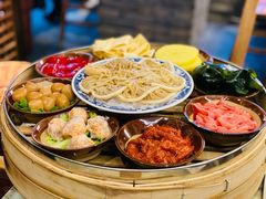 -月满大江火锅(总府路店)