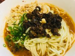 -铜锣湾·有麝自然香(重庆新天地店)