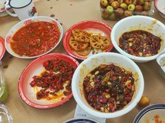 -老三样·旧食新味(绿地店)