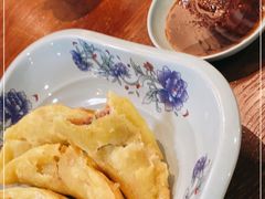 -老新隆牛肉锅贴(新街口店)