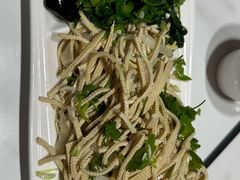 -闫家驴肉老店(华电一校店)