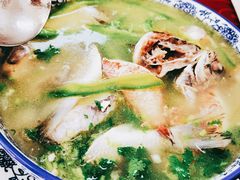 -胡须佬鸡煲四季火锅(龙珠大道店)
