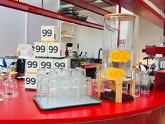 -UNI UNI(环亚凯瑟琳店)