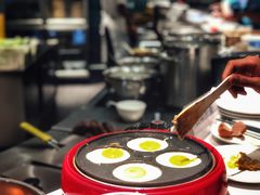 -喜鹊愉家酒店(郑州曼哈顿博览中心地铁站店)